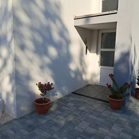 B & R Summer Breeze Apartments Nin Zewnętrze zdjęcie