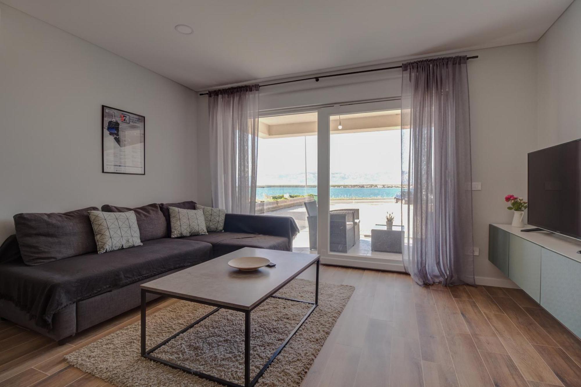 B & R Summer Breeze Apartments Nin Zewnętrze zdjęcie