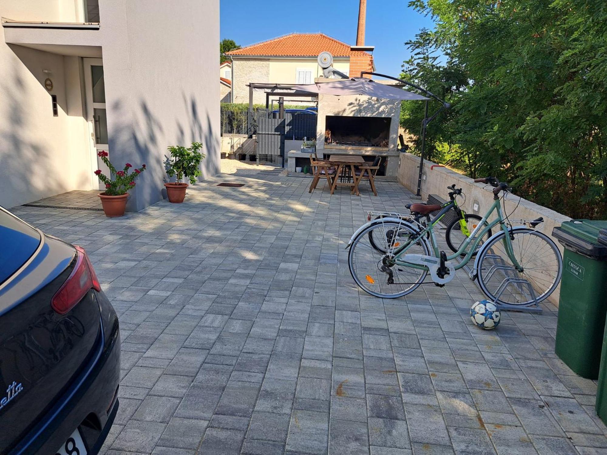 B & R Summer Breeze Apartments Nin Zewnętrze zdjęcie